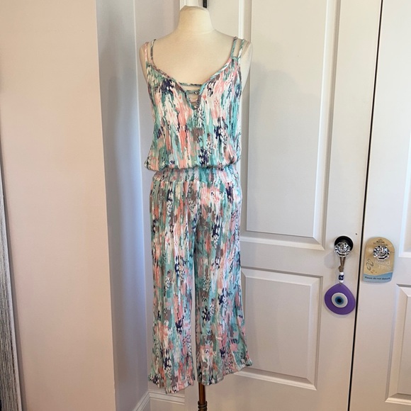 Splendid Jumpsuit in great condition - Picture 1 of 14